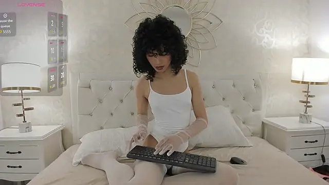 Julietta    online show from 12, 5, 2026