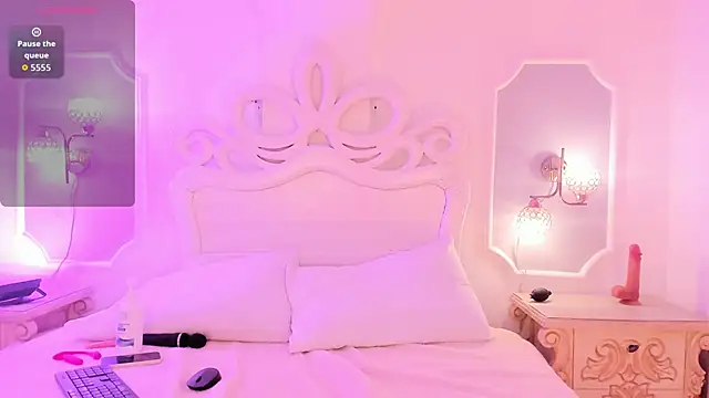 Snapshot of Julietta___ chatting on 15, 6, 2026 Julietta online show from 15, 6, 2026