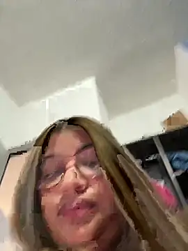 Snapshot of C1N09 chatting on 20, 5, 2026 C1N09 online show from 20, 5, 2026