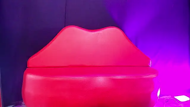 Snapshot of jazminswee chatting on 17, 5, 2026 jazminswee online show from 17, 5, 2026