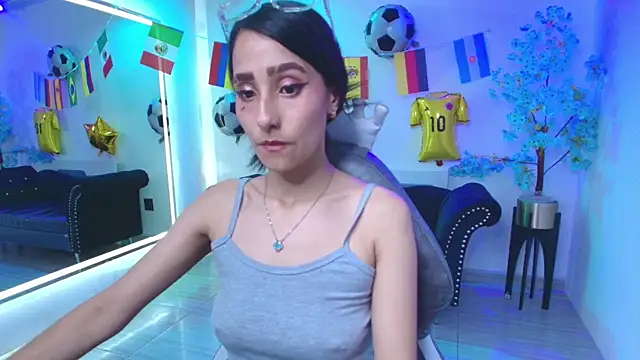 Snapshot of Palmer_foxx chatting on 4, 7, 2026 Palmer foxx online show from 4, 7, 2026