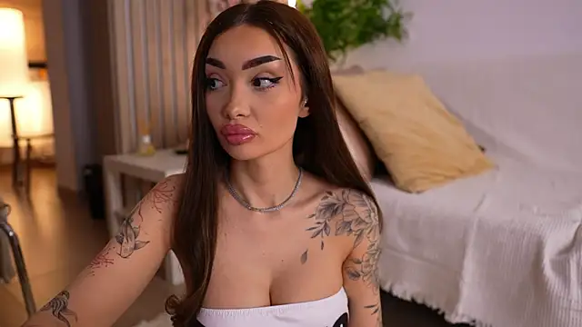 SashaFererra online show from 13, 4, 2026