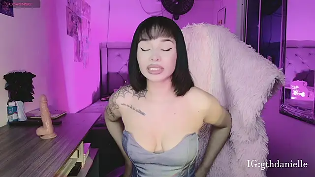 goth Valentinna online show from 21, 4, 2026