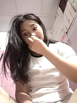 Saryloveparadise online show from 3, 5, 2026
