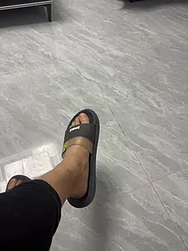 Snapshot of yingzi003 chatting on 12, 4, 2026 yingzi003 online show from 12, 4, 2026