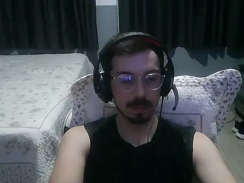 Snapshot of magrinhosafe1 chatting on 4, 7, 2026 magrinhosafe1 online show from 4, 7, 2026