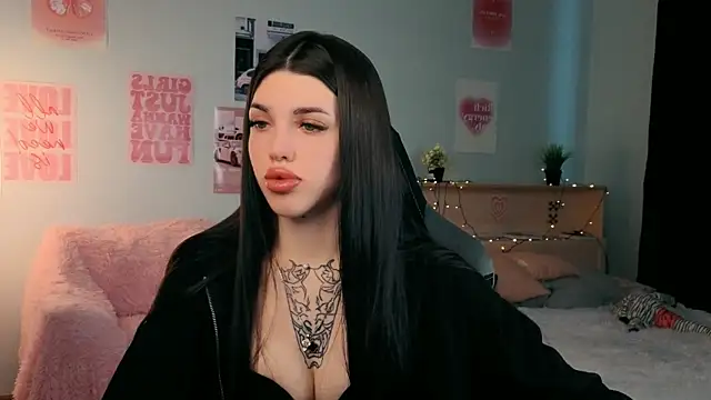 molly rettyy online show from 11, 5, 2026
