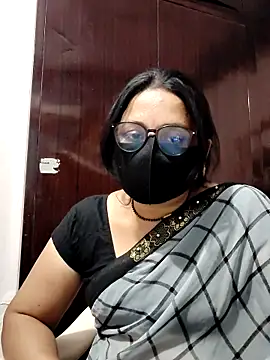 purvi46 online show from 12, 4, 2026