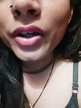 SweetTsAngel online show from 18, 4, 2026