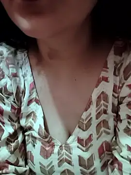 ZOYA KHAN-123 online show from 2, 5, 2026