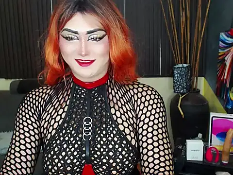 Snapshot of HugexMsLovelyxCock chatting on 24, 5, 2026 HugexMsLovelyxCock online show from 24, 5, 2026
