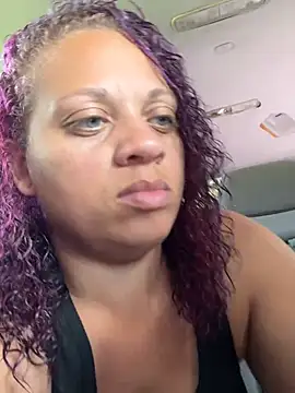 SHY QUINN online show from 14, 5, 2026