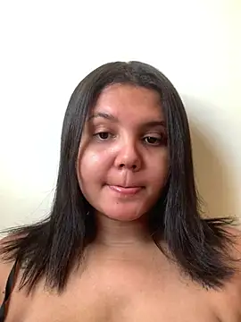 viviboraaaa online show from 4, 8, 2026
