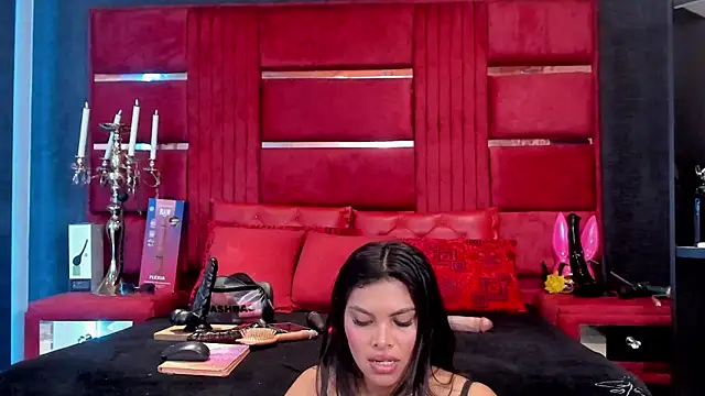Marcebetancurt online show from 15, 5, 2026