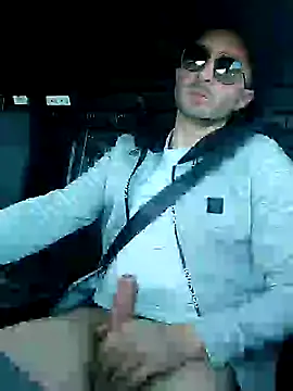 Snapshot of zzrkx chatting on 9, 4, 2026 zzrkx online show from 9, 4, 2026