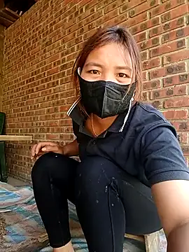 cat-kat online show from 12, 4, 2026