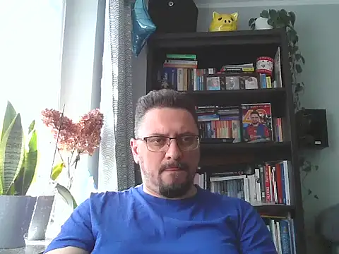 19cmSlave online show from 10, 4, 2026