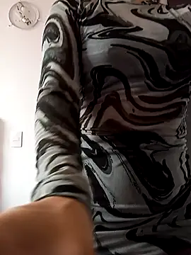 Snapshot of themaskeddiosa_ chatting on 1, 4, 2026 themaskeddiosa online show from 1, 4, 2026