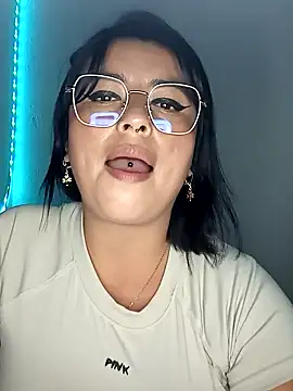 Snapshot of Ivory_Glow chatting on 17, 7, 2026 Ivory Glow online show from 17, 7, 2026