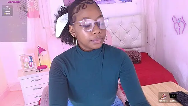 emily smith18 online show from 24, 4, 2026