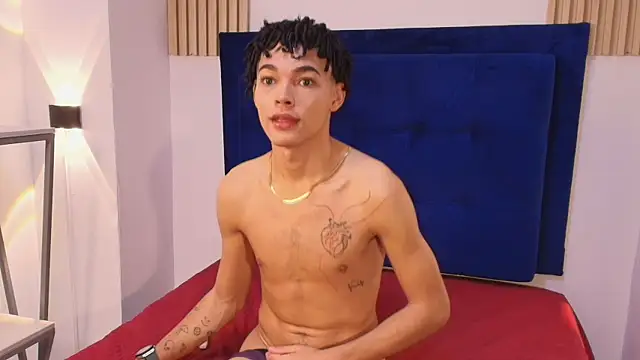 Enyer twin1 online show from 31, 3, 2026