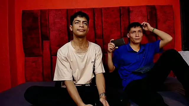 Snapshot of LuckandSamuel chatting on 14, 4, 2026 LuckandSamuel online show from 14, 4, 2026