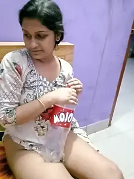 Jerin Couple61 online show from 19, 5, 2026