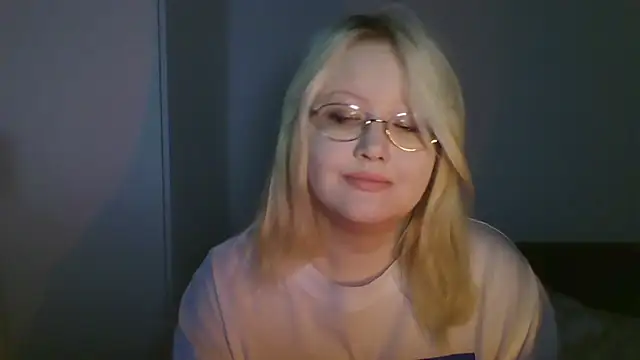 Elayne Sweet online show from 11, 6, 2026