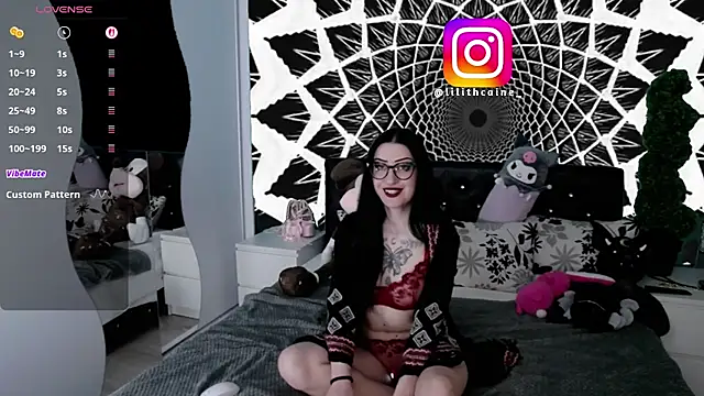 Lilithcaine online show from 11, 4, 2026