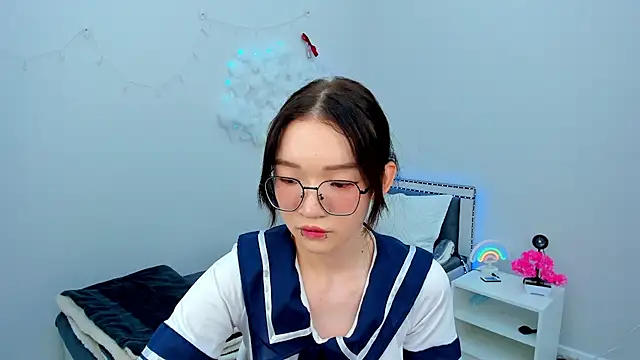 Snapshot of syuri_sun chatting on 3, 6, 2026 syuri sun online show from 3, 6, 2026