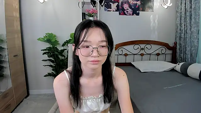 Snapshot of syuri_sun chatting on 11, 7, 2026 syuri sun online show from 11, 7, 2026