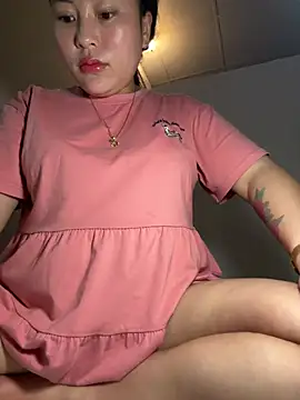 Snapshot of Lina-Naughty chatting on 6, 6, 2026 Lina-Naughty online show from 6, 6, 2026