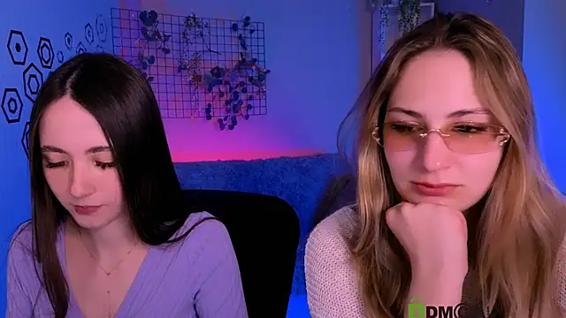 Snapshot of so_hot_rosalie chatting on 28, 4, 2026 so hot rosalie online show from 28, 4, 2026