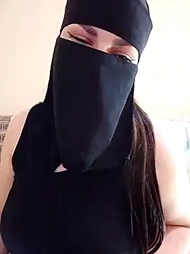 Queen Lola online show from 2, 4, 2026