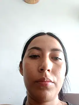 Ann Houston online show from 5, 5, 2026