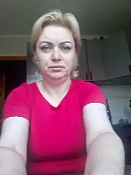 SylvieGold453 online show from 22, 5, 2026