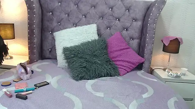 Snapshot of ViviJones chatting on 27, 6, 2026 ViviJones online show from 27, 6, 2026
