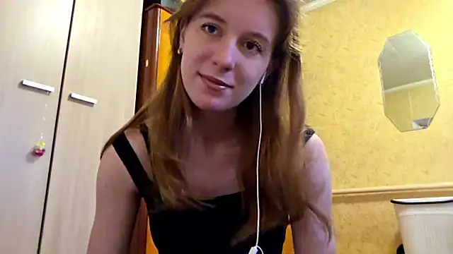 DonnaKuc online show from 9, 4, 2026