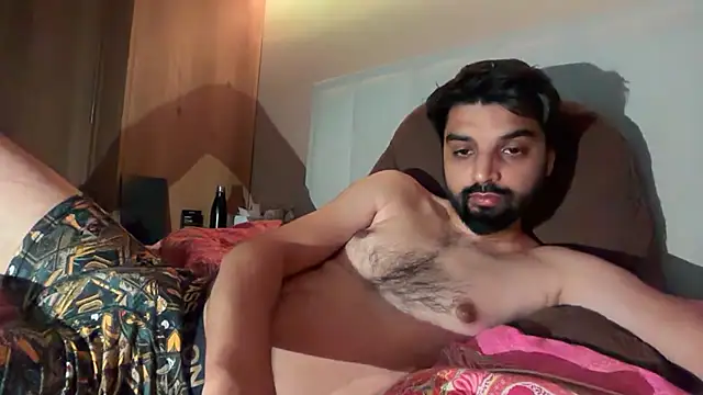 Snapshot of priyxh chatting on 14, 7, 2026 priyxh online show from 14, 7, 2026