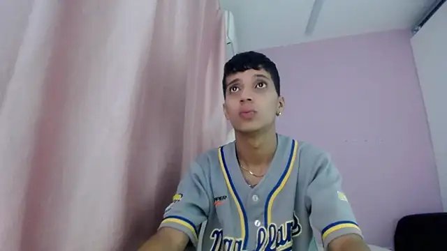 Snapshot of Yei_lee_ chatting on 14, 5, 2026 Yei lee online show from 14, 5, 2026