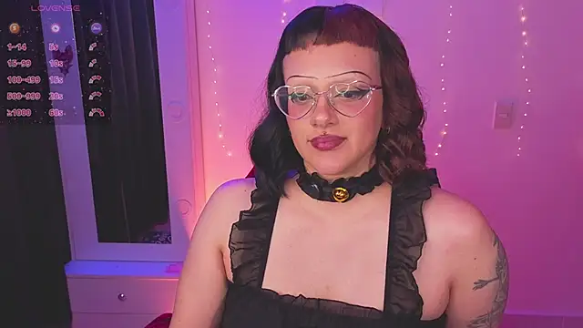 yuki cross online show from 12, 5, 2026