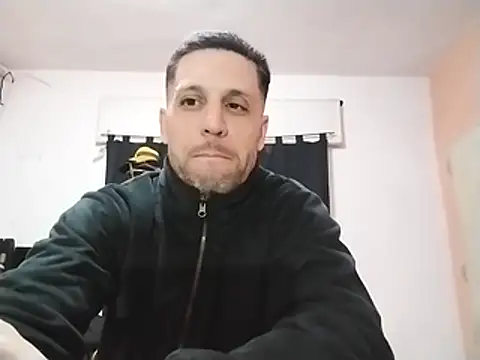 Snapshot of elcapitanromeo chatting on 10, 5, 2026 elcapitanromeo online show from 10, 5, 2026