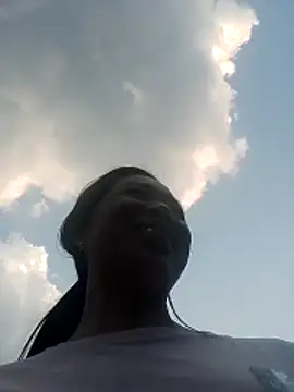kiss-my online show from 8, 4, 2026