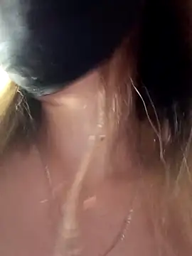 Bristy BigBoobs online show from 18, 4, 2026