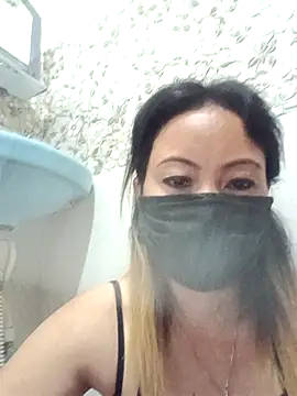 Bristy BigBoobs online show from 29, 4, 2026
