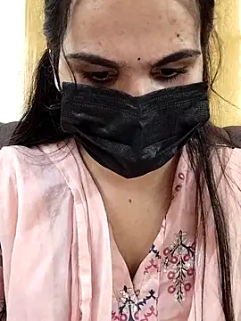 Snapshot of Shakshana-queen chatting on 25, 4, 2026 Shakshana-queen online show from 25, 4, 2026