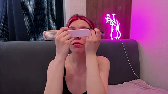 Marie Reyess online show from 19, 4, 2026
