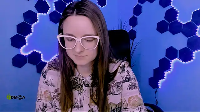 Snapshot of mary_is_cool chatting on 6, 4, 2026 mary is cool online show from 6, 4, 2026