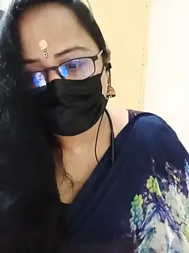 Snapshot of monisha_cam chatting on 14, 7, 2026 monisha cam online show from 14, 7, 2026