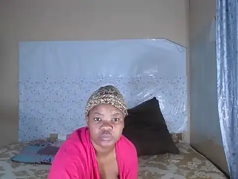 Snapshot of FloweSaltry chatting on 15, 6, 2026 FloweSaltry online show from 15, 6, 2026